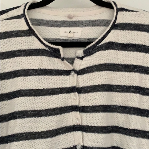 💰FINAL PRICE!!💰Lou & Grey Top - Picture 2 of 7